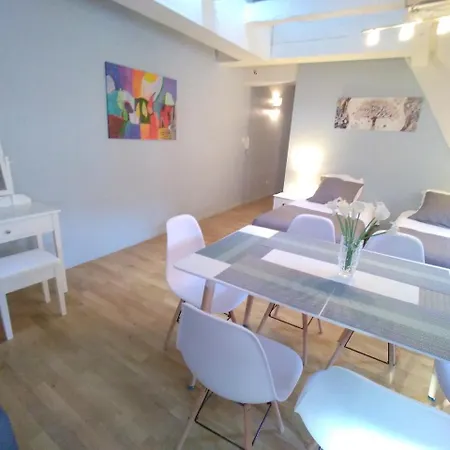Homeplace Appart Saint Pierre Parking Free 5***** Apartment